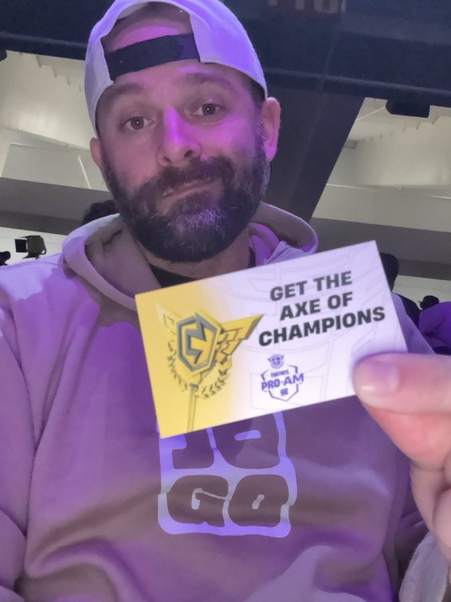 Who wants this exclusive Axe of Champions code??? (Cheap)