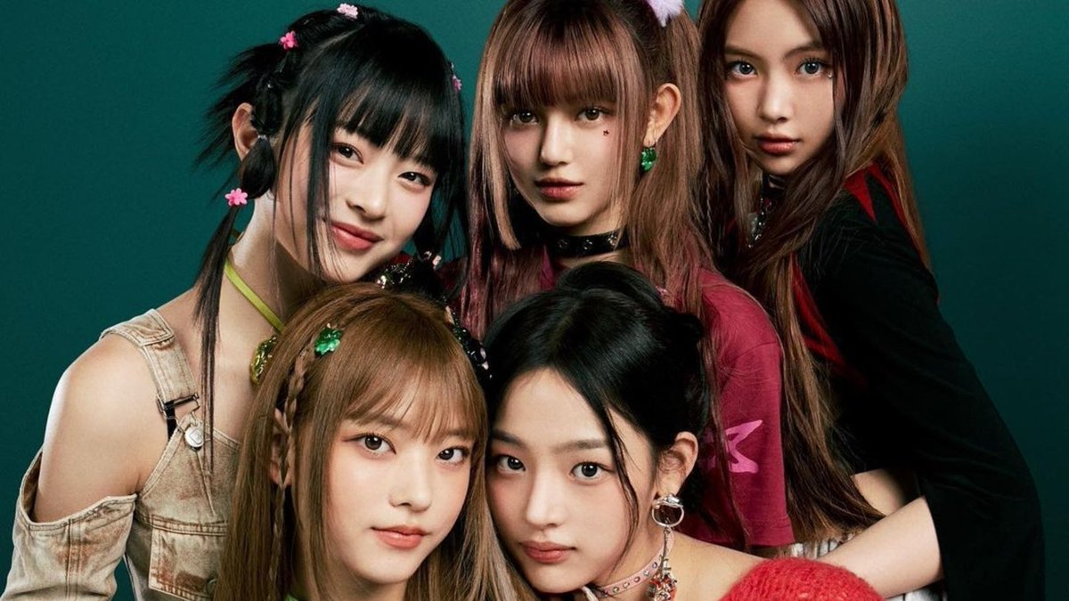 penyebarteh's tweet photo. Demand Justice or Career Suicide: NewJeans’ Bold Rebellion Against HYBE Entertainment.

[THREAD]

[ARIF HAKIMI BIN AZIZI (2024410344)]

#NewJeans 
#HYBE 
#ADOR 
#com201 
#kpop
#NJZ https://t.co/pbO9taH1U0