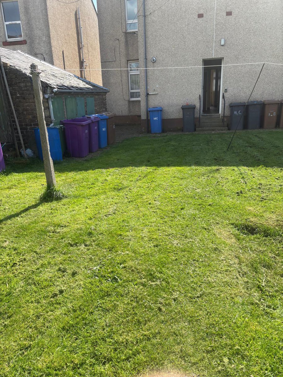 Justice Services (@nacjustice) on Twitter photo A recent garden tidy in Saltcoats.  Another valuable piece of work and support offered within our local community. ππ»ππ»ππ». A recent garden tidy in Saltcoats.  Another valuable piece of work and support offered within our local community. ππ»ππ»ππ».