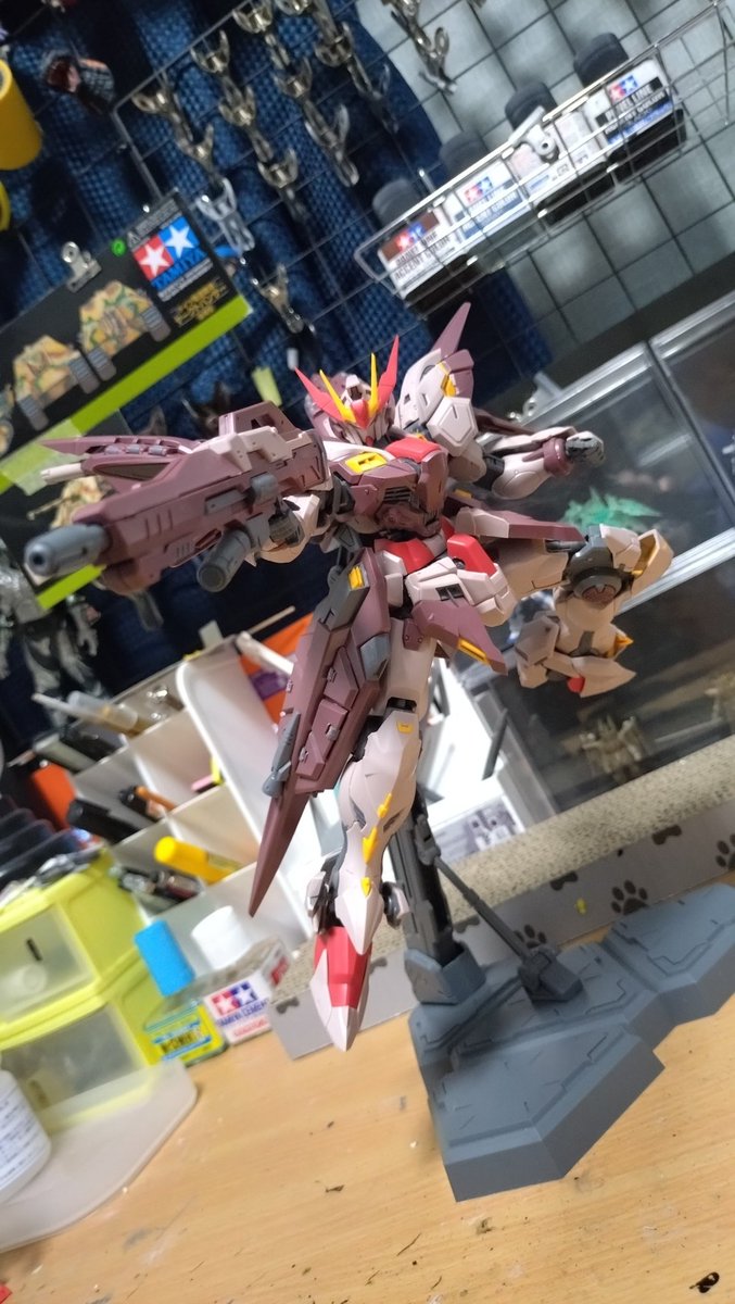 sps_leader's tweet photo. 最近ハマってる中華プラモも、多分ガンダムのポイ人のポイ人になると思う。普通にカッコイイ。
#将作社#CaesarWorks#将作社曼陀罗#曼陀罗 https://t.co/JLneOjF8Sy
