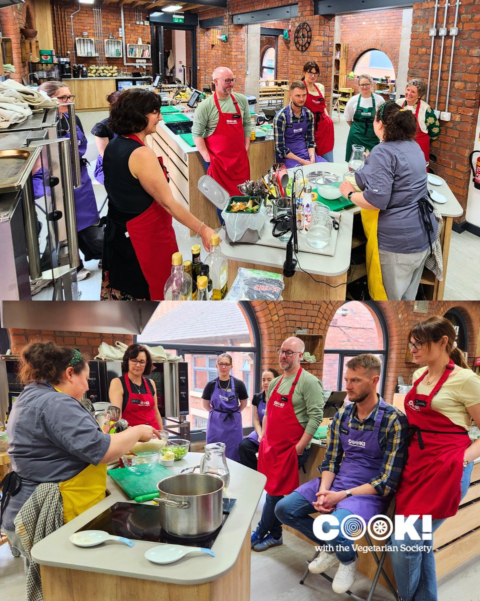 COOKwithvegsoc's tweet image. Ready to master some delicious pub classics? 🍻

Join our expert tutor, Nikita, for an exciting Pub Classics class where you&apos;ll learn to create mouth-watering veggie and vegan versions of your favourite pub dishes!

We can&apos;t wait to see you! 💛

#COOKAncoats
#PubClassics
#Cooking