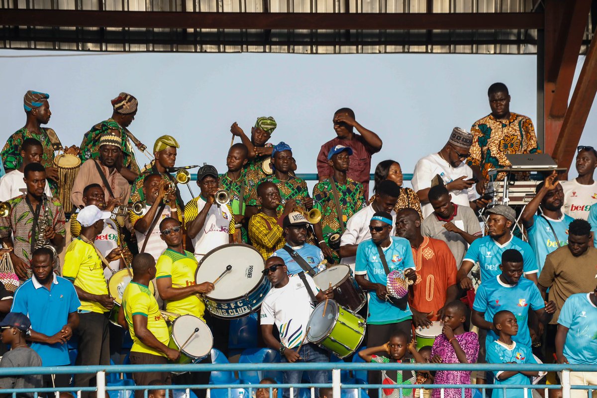 RemoStarsSC's tweet photo. Your passion fueled our team from Matchday one till today. 

It’s now time to witness us lift the trophy 🏆 

We can’t wait to have you 😍

#RemoReigns | #WeAreRemoStars | #NPFL25 https://t.co/eqRZFM4Q10