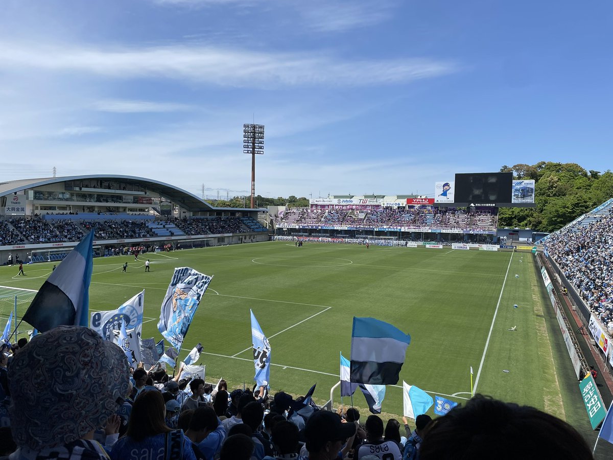 やったー！勝利！
そして、初のゴール裏
#ジュビロ磐田