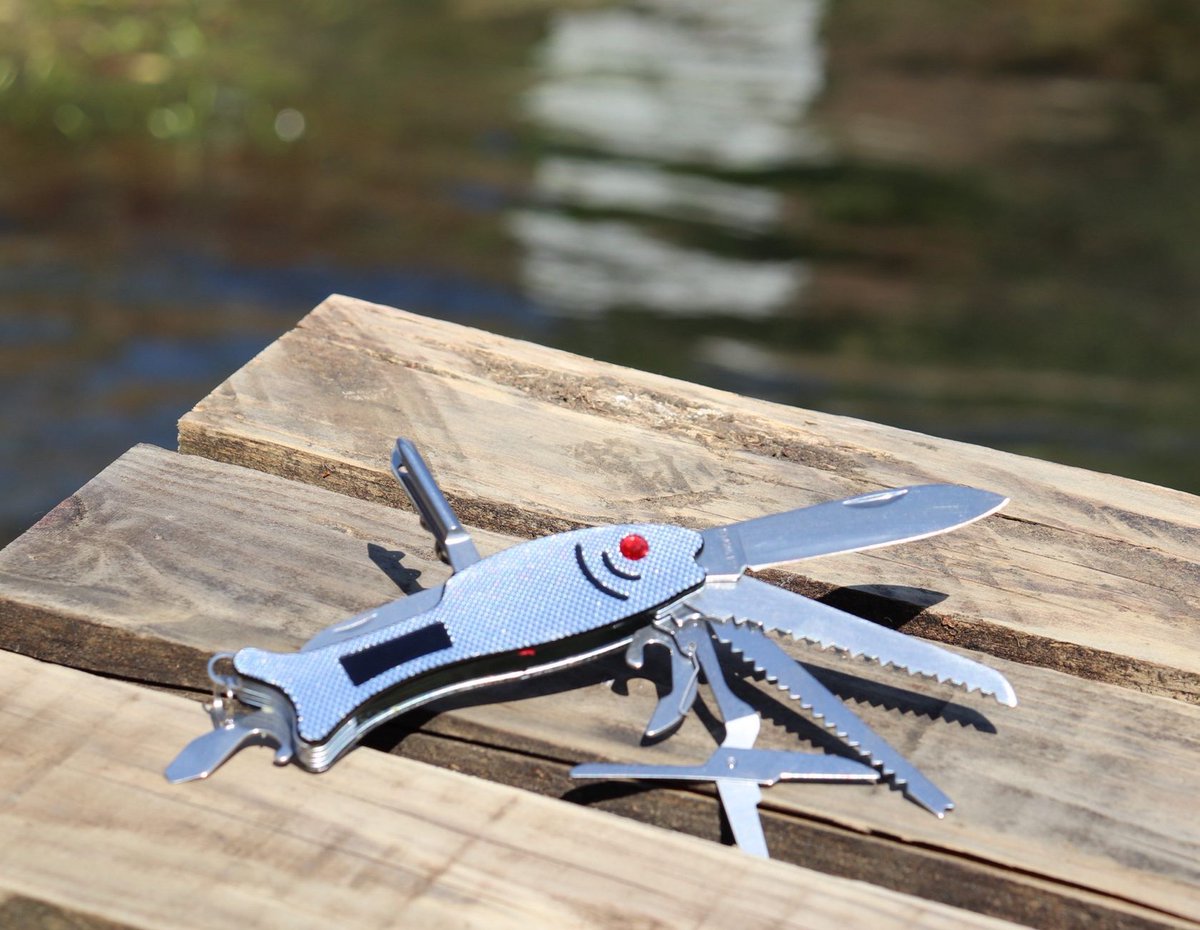 One of our most popular fishing gifts... 🐟
The Personalised Fisherman's Friend Multi-Function Pocket Tool!
Shop now on the Monster Website ✅🎣
.
.
.
#fishing #carpfishing #fishinggift  #multitool