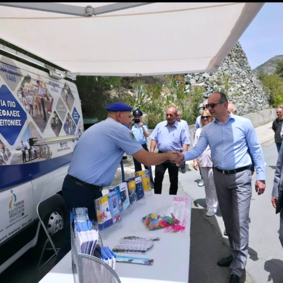 Ο Υπουργός Δικαιοσύνης και Δημοσίας Τάξεως εγκαινίασε το Φεστιβάλ Τριανταφύλλου στον Αγρό.