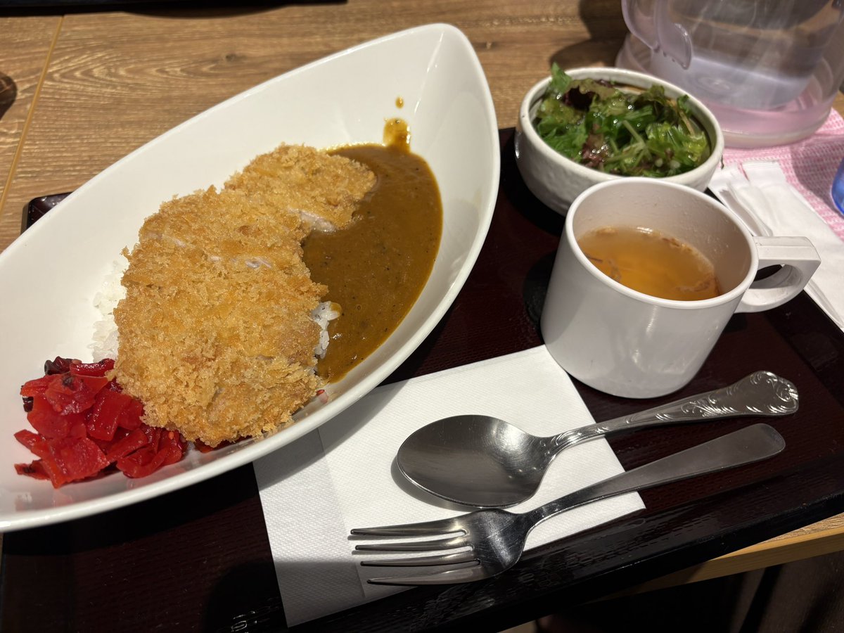 誕生日という特別な日に記念すべき場所、天然温泉平和島へ行ってきました！
とべたらさんの熱く長いアウフグース、そして特別にバースデー熱波本当にありがとうございました！
さらにほえ〜さんによるほえママ熱波も最高に楽しくて心も身体もととのいました。素敵な誕生日を過ごせて、幸せいっぱいです