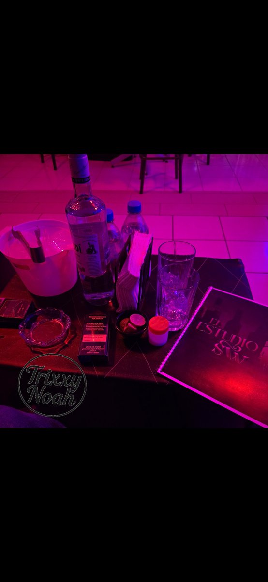 Celebrando 🥂🔥😈 <a href="/EstudioSwpue/">El Estudio Sw.pue</a>