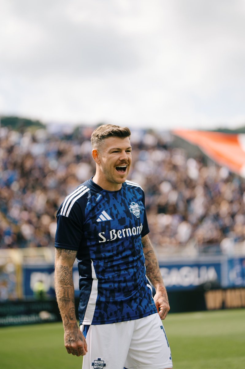 L’abbiamo fatto di nuovo!!
6️⃣/6️⃣ Forza <a href="/Como_1907/">Como1907</a> 🔥🤯💙
•
We did it again!!!