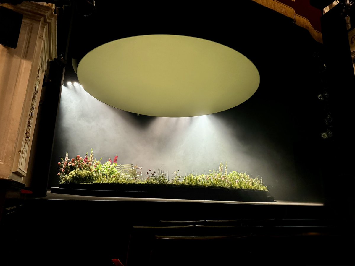 Culture Couple (@cultcouple) on Twitter photo Two brilliant plays in sunny London yesterday #Cockfosters <a href="/swkplay/">Southwark Playhouse</a> and #MrsWarrensProfession at The Garrick <a href="/NimaxTheatres/">Nimax Theatres</a> with #ImeldaStaunton and her daughter 🚇🏠🎭☀️ Two brilliant plays in sunny London yesterday #Cockfosters <a href="/swkplay/">Southwark Playhouse</a> and #MrsWarrensProfession at The Garrick <a href="/NimaxTheatres/">Nimax Theatres</a> with #ImeldaStaunton and her daughter 🚇🏠🎭☀️