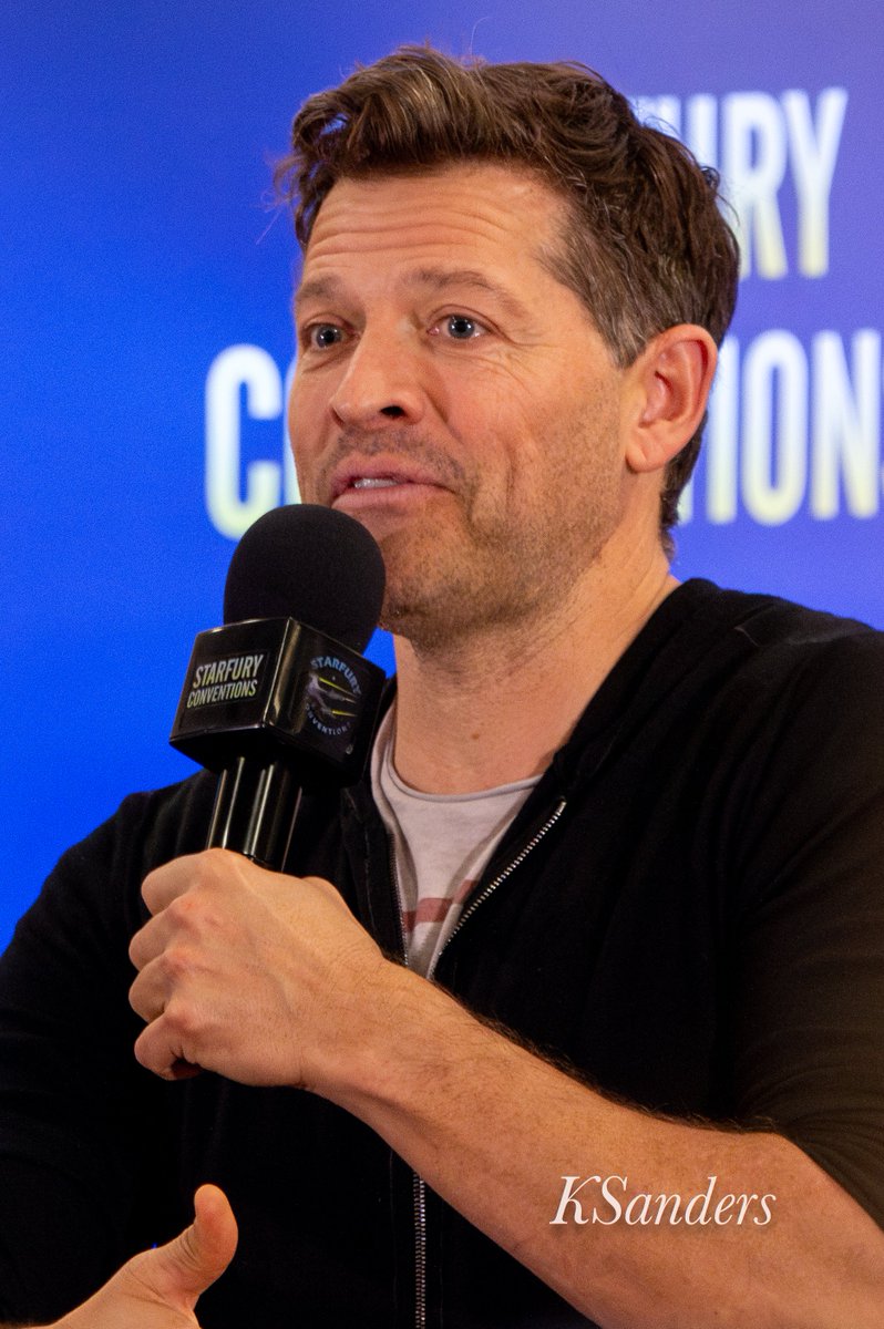 Misha Collins #Crossroads10 #SPNFamily
Find my photos mainly on Bluesky: bsky.app/profile/heaven…