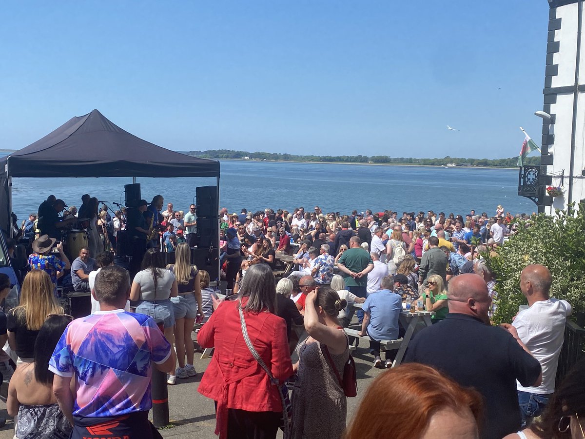 Digwyddiadau Caernarfon tweet media