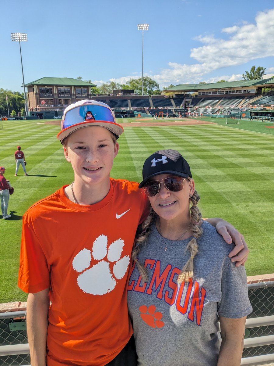 BrettBoden2's tweet image. Happy Mother's Day to the best mother I could ever have. Thank you for all that you do for me. I love you.