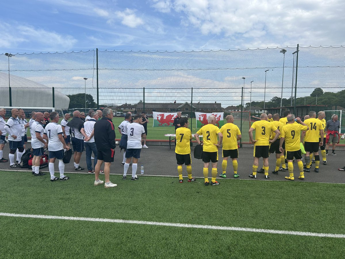 Wales Vets Football tweet media