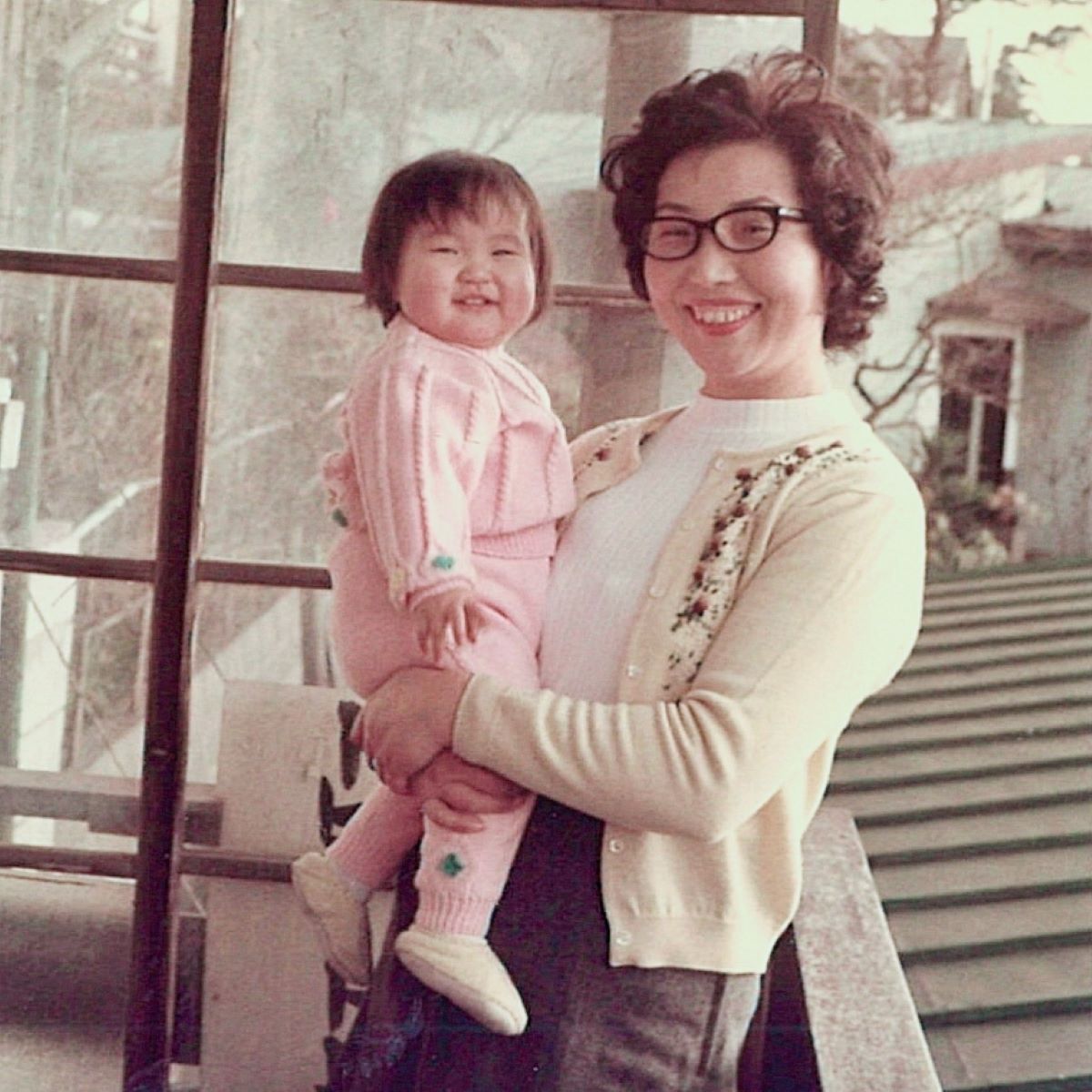 Happy Mother's Day 🌹
My late Mom is in heaven, but I feel she's always with me 💖

#HappyMothersDay2025 #Arigatou #ArigatouMum