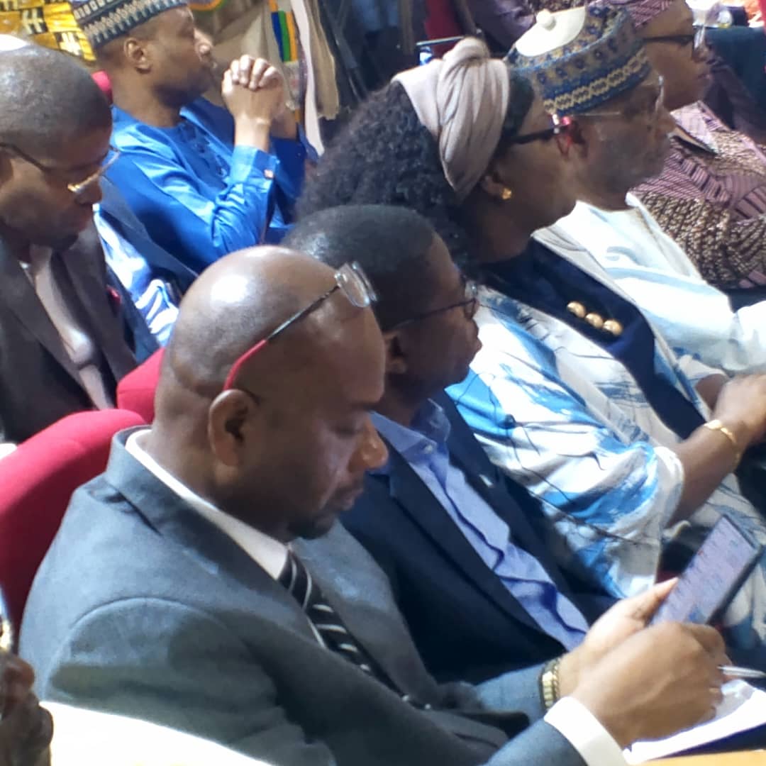 SNU_Niger's tweet image. Le 9 mai, le @SNU_Niger et le secteur privé nigérien se st réunis à la Chambre de commerce pour:
👉🏼 Discuter du rôle du secteur privé dns le pacte de financement des ODDs,
👉🏼 Accélérer la mise en oeuvre desdits objectifs d'ici à 2030.
👉🏼 Discuter des projets d' investissements…