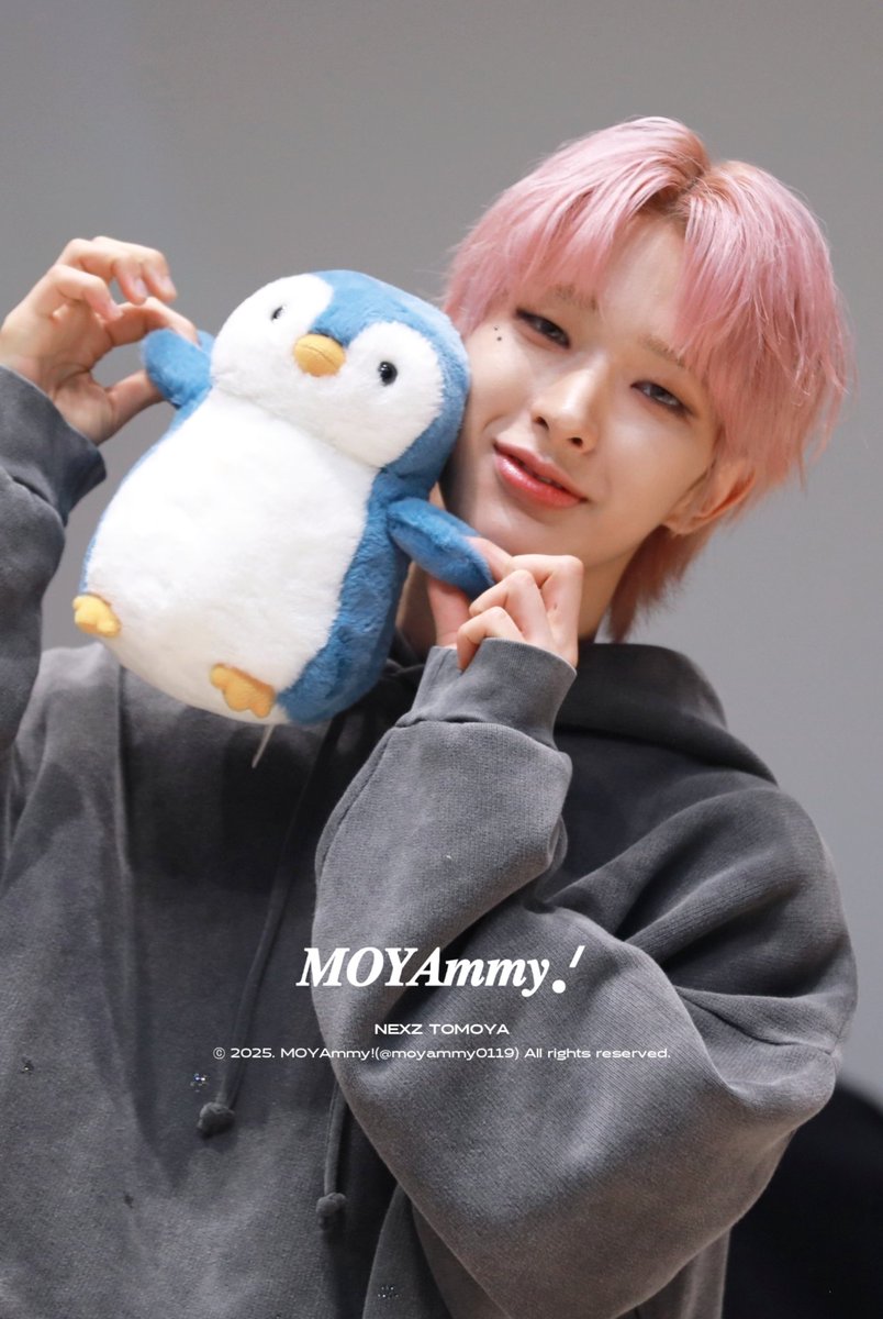 NEXZ◆PPOMOYA TOMOYA トモヤ　ポーチ　ミラー　ぬいバ NEXZ POPUP STORE トモヤ ポモヤ ぬいぐるみバッジ&キーホルダー