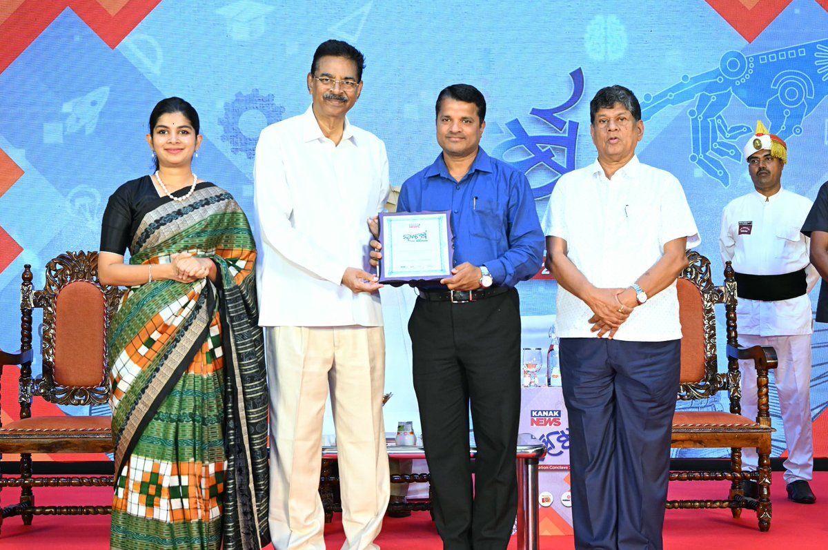 DrHariBabuK's tweet photo. Delighted to participate in the 7th edition of #Utkarsha, the Annual Education Conclave by @KanakNews—an inspiring forum bringing together visionary changemakers committed to redefining the educational landscape of Odisha.
Applause to the Sambad Group for their steadfast dedication to excellence, inclusivity, and innovation in education.
This edition of Utkarsha reinforces our collective aspiration to empower the youth through transformative learning.
Education must ignite curiosity, instil character, and promote inclusiveness—and Utkarsha stands as a vital milestone on that enlightened path.