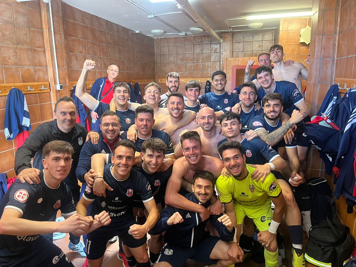 Un octavo puesto, donde hace ya jornadas atrás cumplimos nuestro objetivo " la permanencia " un equipo casi desde 0 prácticamente con un entrenador joven y atrevido,con un director deportivo enorme en su trabajo. Solo nos queda dar las gracias una mil veces por hacer historia ❤