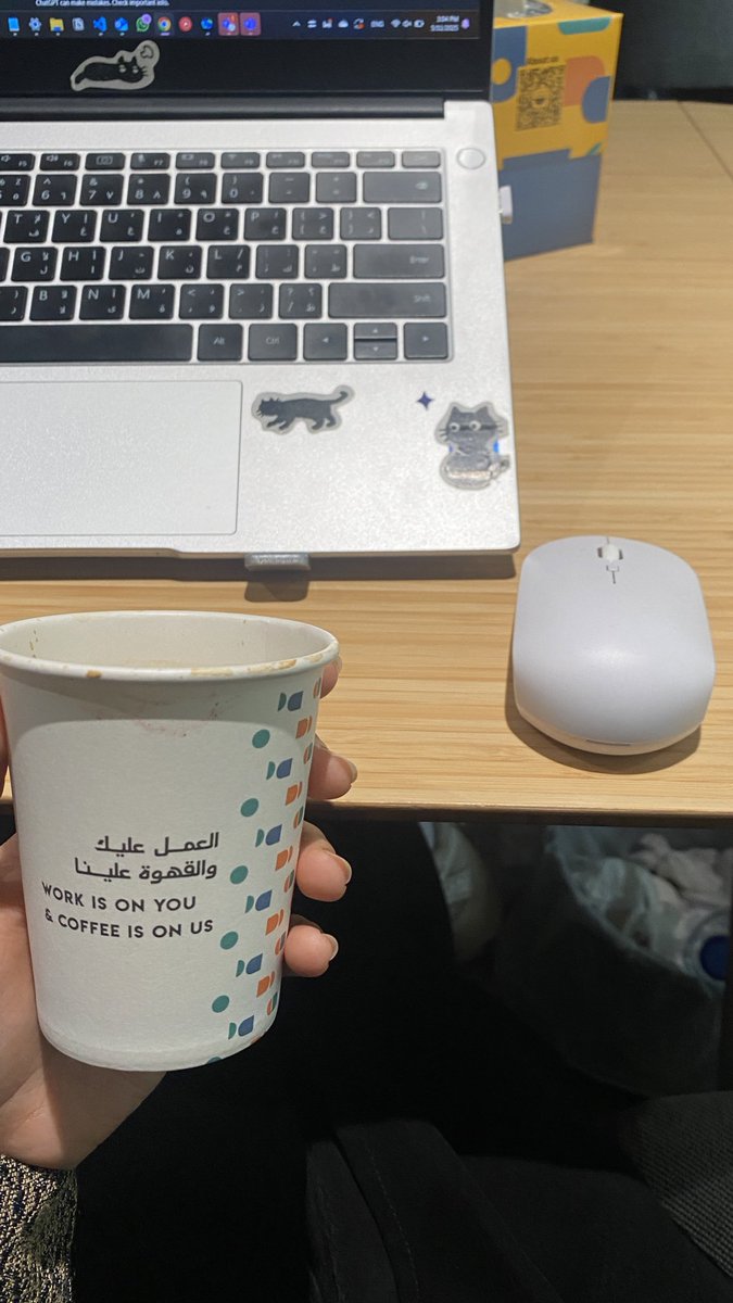 r27en's tweet photo. طلعة تقفيل مشاريع👩🏻‍💻✔️ https://t.co/wZrUIBccfS