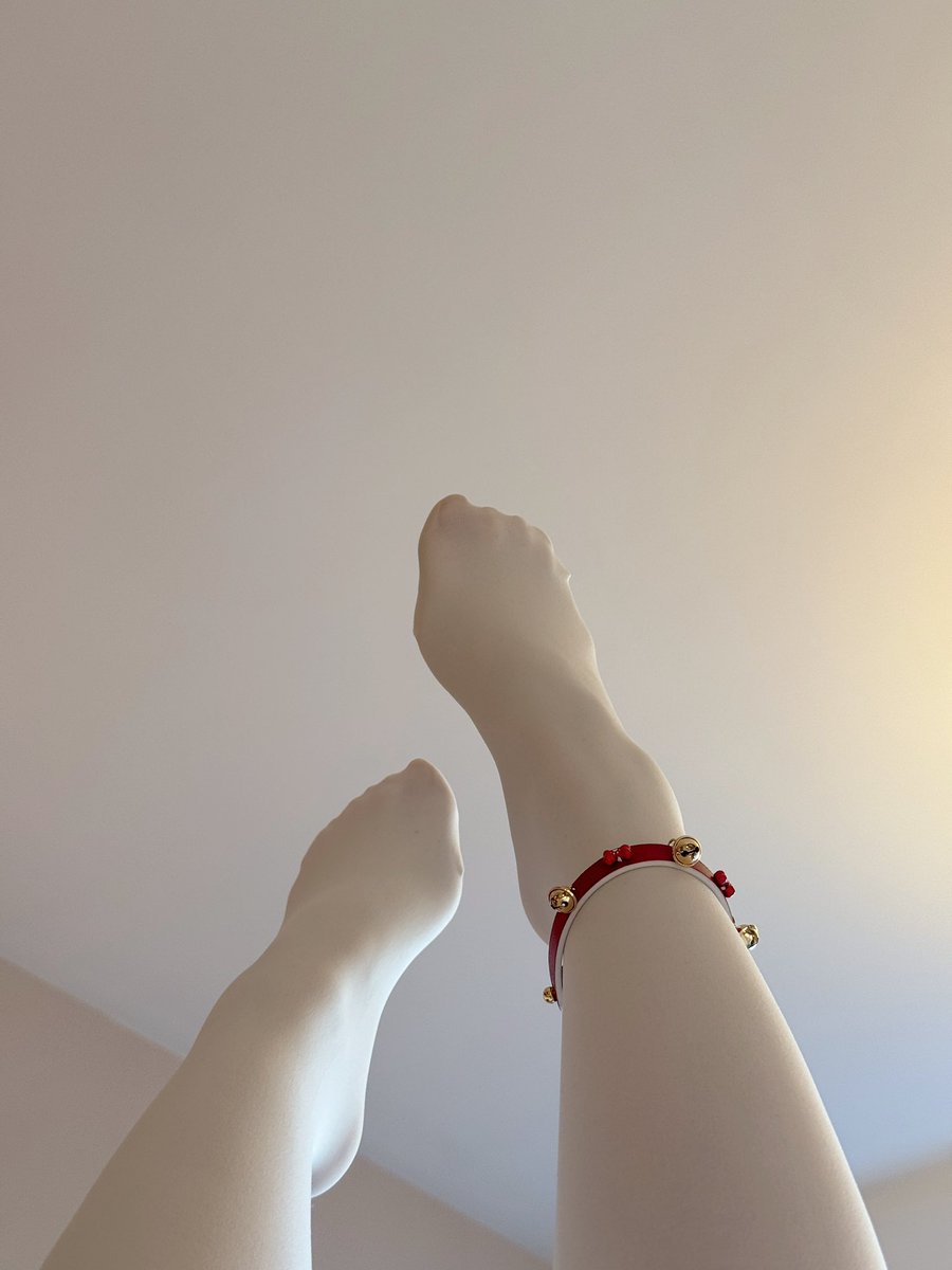 理解足控
脚环：@yanluoLan