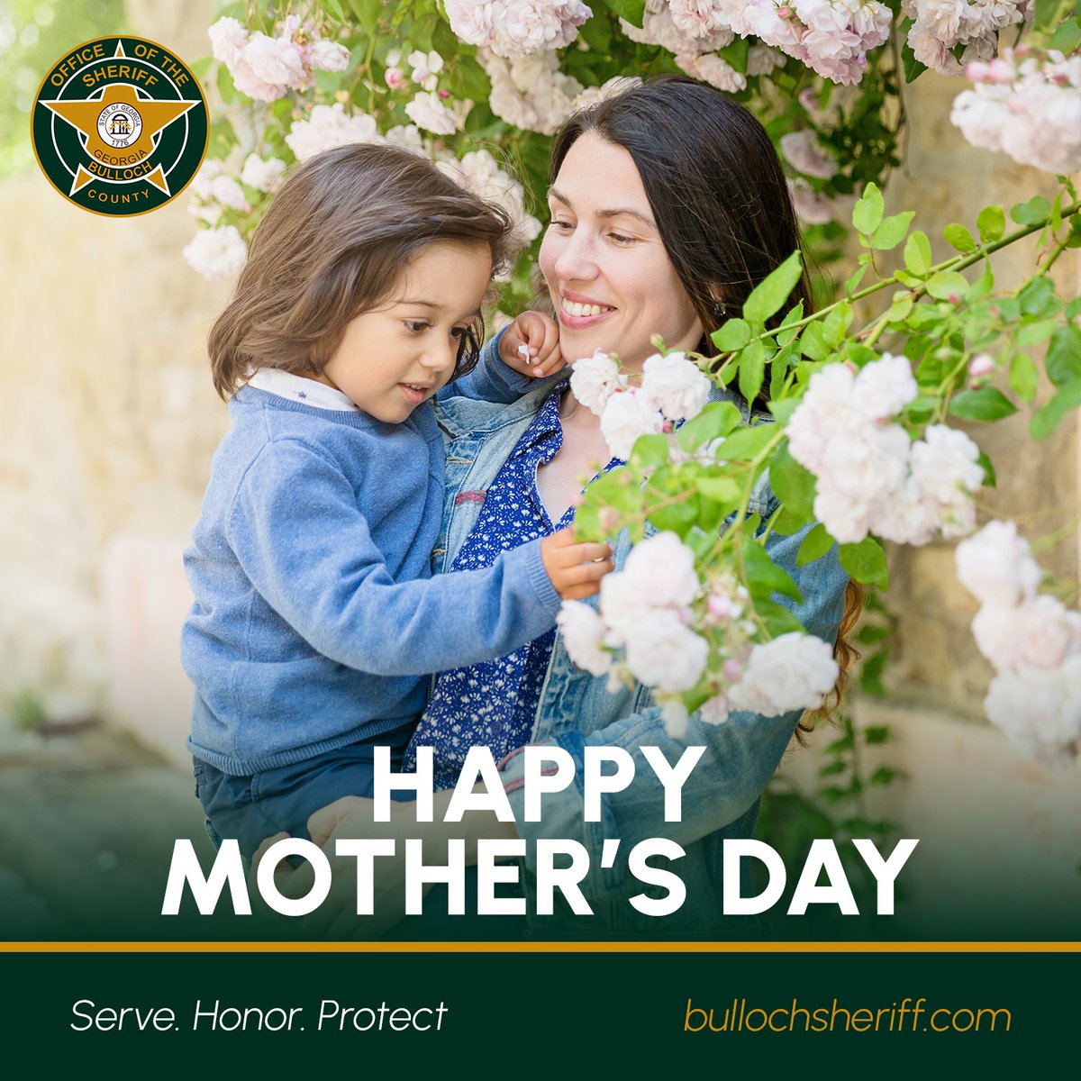 BullochSheriffs's tweet image. Happy Mother’s Day from the Bulloch County Sheriff’s Office! 💐
Today we honor and celebrate all the amazing moms—especially those who serve in uniform and support those who do. Your strength, compassion, and dedication inspire us every day.
Thank you for the love you give an ...