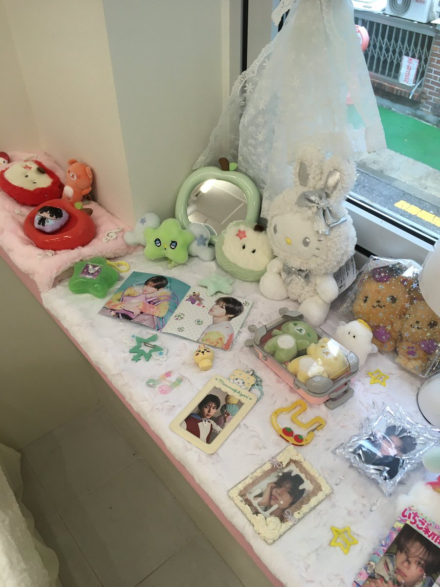 h0tcak3_02's tweet image. 헤비로테이숀
#Heavy_rotasion

📍카페 스테디 

토요일에 제일 가고싶었던 생카... 가챠는 품절이여서 못했지만 럭드 신명나게 즐기구 왔어요 
디피도 너무 귀여웠는데 전 숀바오 보고 너무 귀여워서 울 뻔했어요.........
(저도 숀바오단 들어가고싶어요)