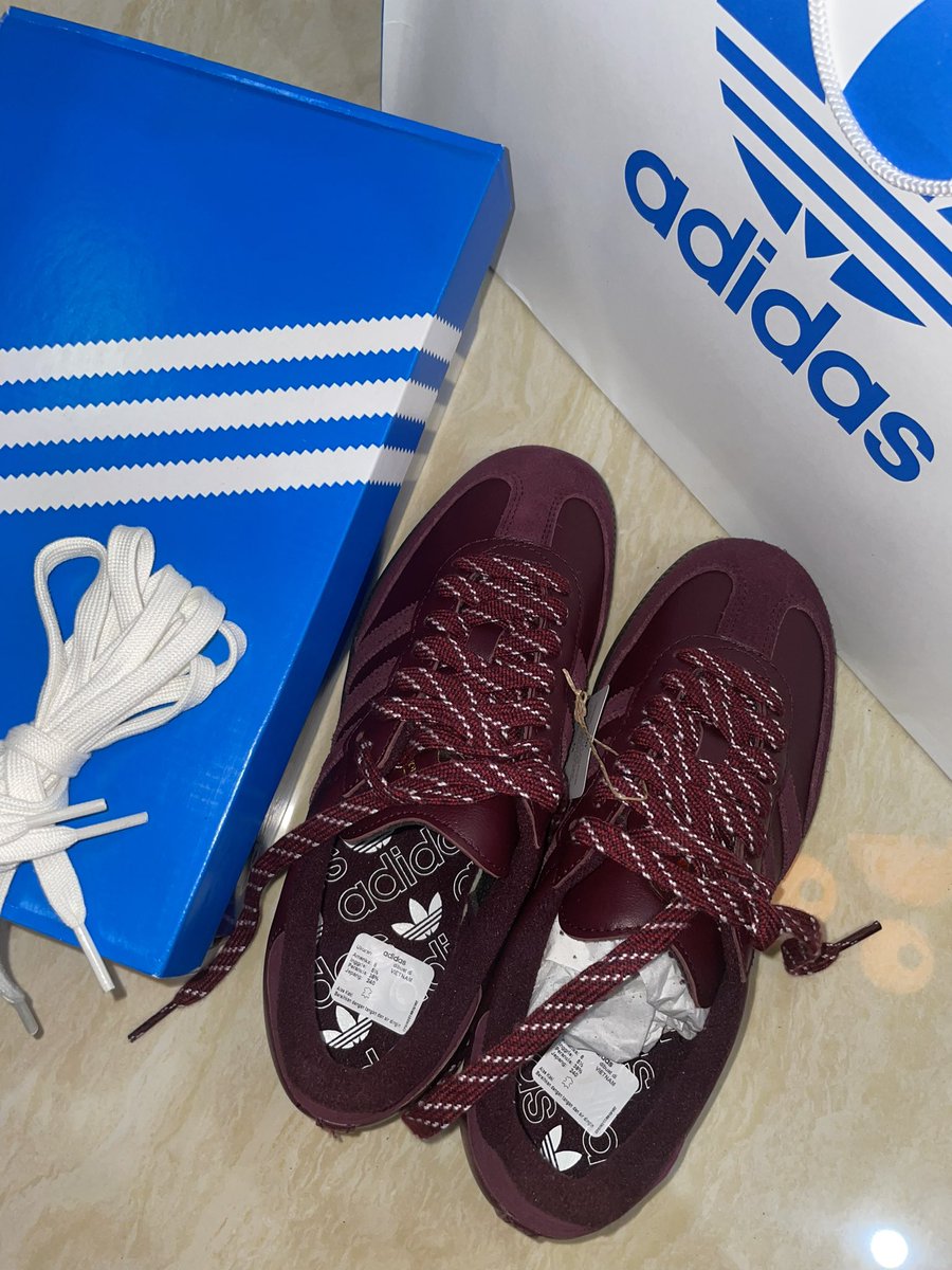 hahahantu6's tweet photo. For sale adidas samba original size 38 1/2 tag lengkap ada struk dm for more info #adidassamba #zonauang #adidassumatra #samba #bu #jualsepatu https://t.co/23cX7MNk3Q