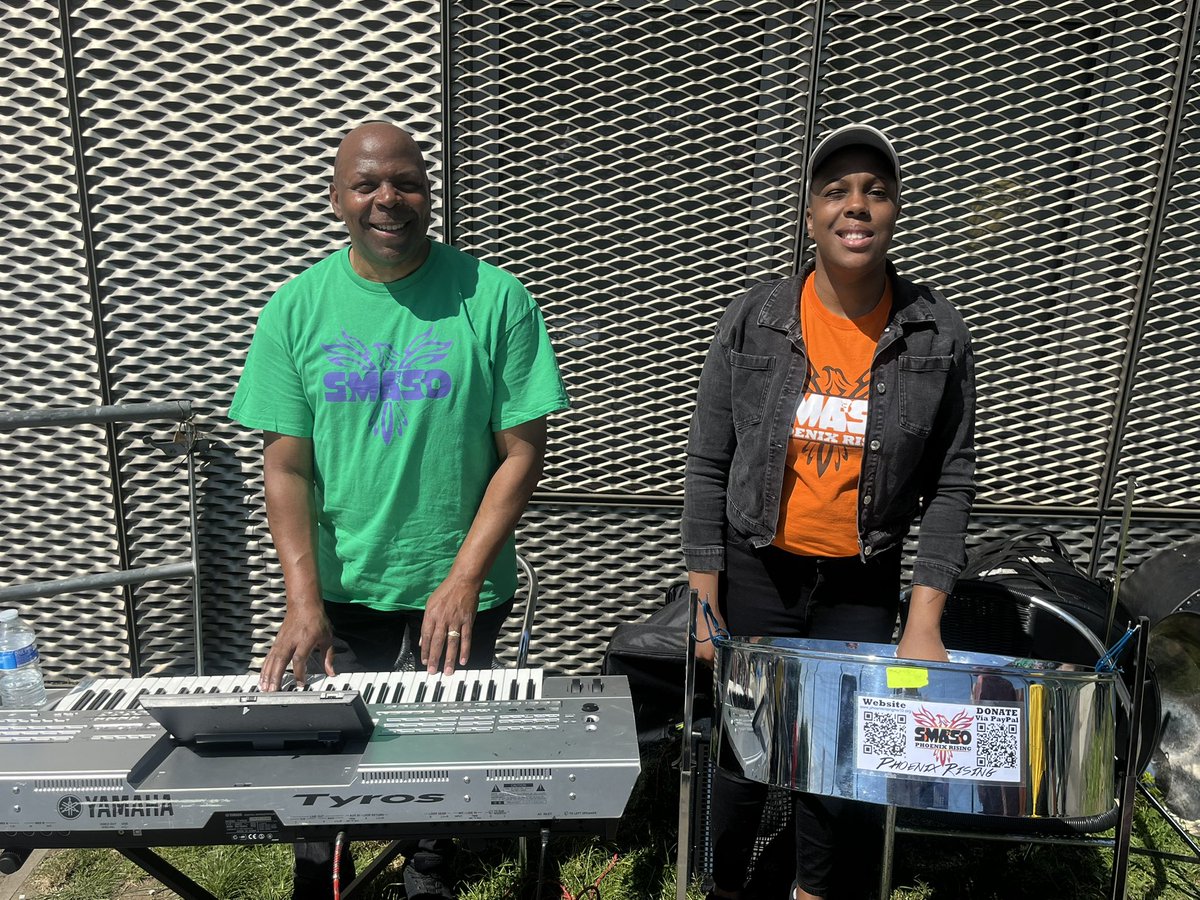 JasonRobertsFdn's tweet image. Our amazing steel drum band is lighting up Community Cohesion Day with rhythm and energy!
Bringing Caribbean flair and good vibes to Bridgestone Arena the perfect soundtrack to a day of culture and celebration!
#CommunityCohesionDay #BrentUnity #SteelDrums 🎶🥁🌞