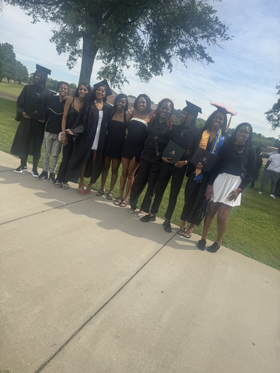 MDCC graduates 9/9    100%