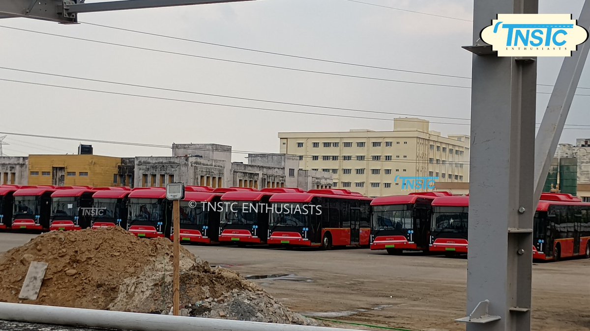tnstcbus's tweet photo. #EXCLUSIVE
மாநகர் போக்குவரத்துக்கழகம், சென்னை
Metropolitan Transport Corporation, Chennai  

Exclusive cover of MTC - Perumbakkam E-Bus Depot.
SWITCH Low Entry Air-conditioned buses parked, charging stations under construction.🔋🔌 🚌
12m - A/C Electric Bus🚌 
(1/2)
@tnstcbus https://t.co/5EvOuq4Xd8