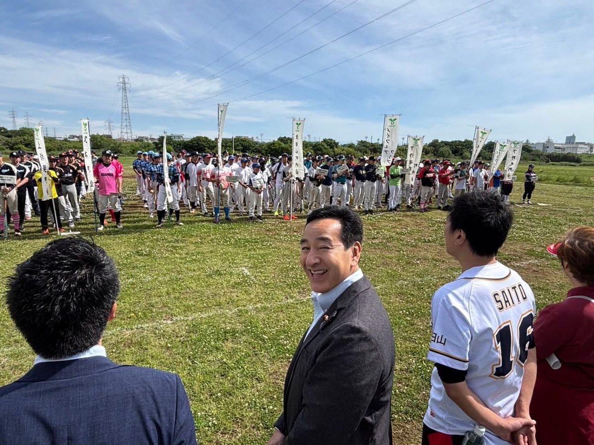 高津地区健康まつりソフトボール大会の開会式に参加しました。

暑いくらいの良い天気です。
皆さんが健やかに暮らせるようにより一層、政治の任を全うしようと思いました。

#山際大志郎
#高津区
#ソフトボール