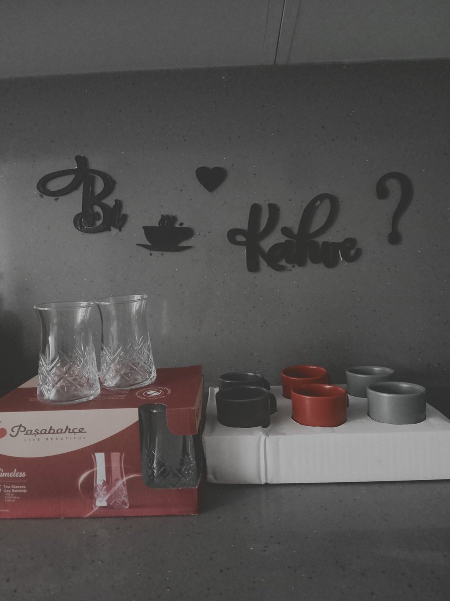 Nice Anneler Günü Görmen Dileğiyle..