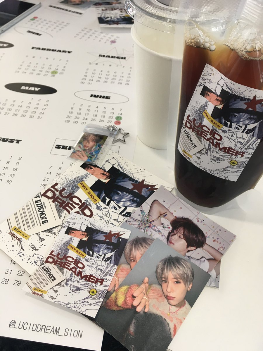 h0tcak3_02's tweet image. 𝐋𝐔𝐂𝐈𝐃 𝐃𝐑𝐄𝐀𝐌𝐄𝐑 
#SION_DREAMCONTROL
#LUCID_DREAMER #루시드드리머

📍 STUDIOAPT.

이 착장이 너무 좋아서 달려갔던 마지막 생카•• 제가 간 곳 중에 제일 무채색인 곳이였는데 공간이 느좋이다라는 느낌뿐이였어요 ♡ 그리고 사장님이 너무 친절하셔서 좋았어요....