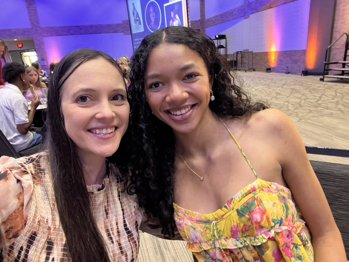 UNLV Volleyball tweet media