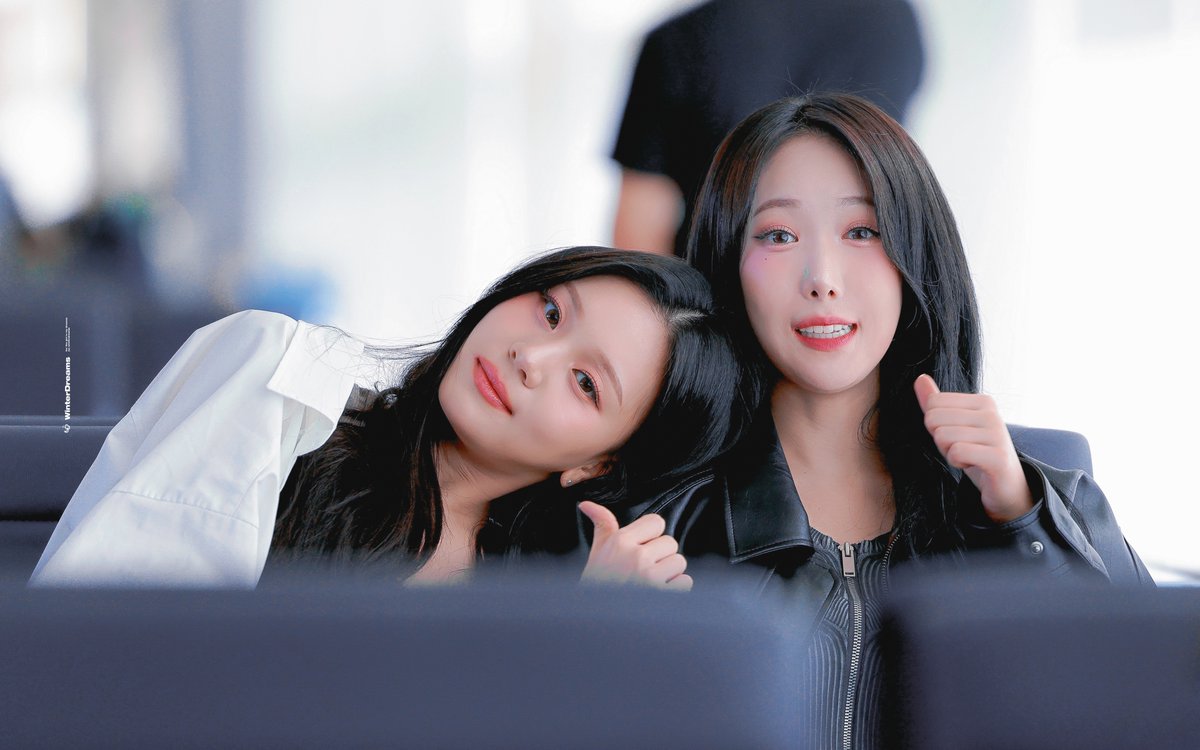 winterdreams's tweet photo. 250328 #신비 #엄지 #SINB #UMJI #여자친구 #GFRIEND https://t.co/Su5RoNnFiJ