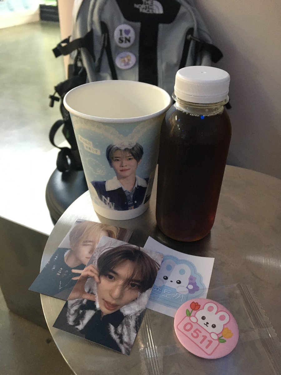 h0tcak3_02's tweet image. 𝓓𝓮𝓪𝓻 𝓜𝔂 𝓨𝓸𝓾𝓽𝓱
@BUNNYKISS511 

📍 펀치드링킹러브

카페가 조용한데 제일 사진이 많아서 진짜 미술 전시회처럼 구경했어요....♡ 사진 하나하나가 진짜 다 작품같았던 생카 🪽