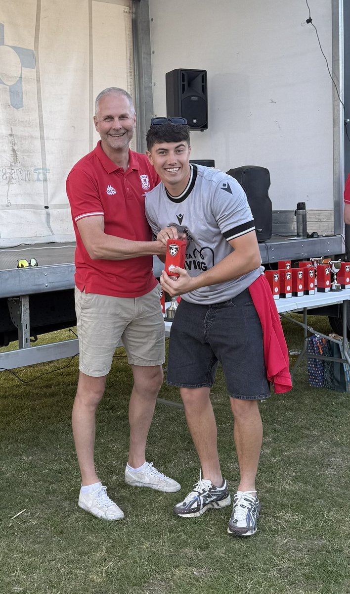 Nailsea United F(C) tweet media