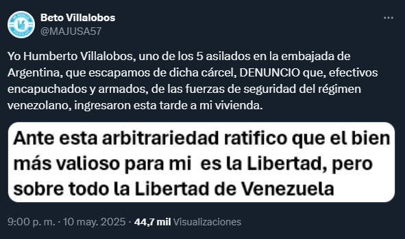 eldiario's tweet image. #11May | Humberto Villalobos (@MAJUSA57), uno de los cinco opositores que estuvieron asilados en la Embajada de Argentina en Caracas, confirmó que varios sujetos armados y encapuchados entraron a su vivienda la tarde del #10May.

Es el segundo refugiado en la sede diplomática