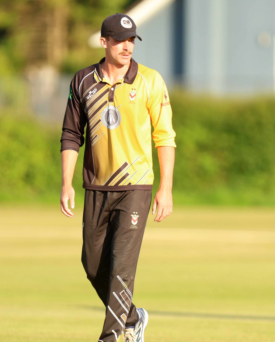 GarethRobertsphotography (@garethwroberts) on Twitter photo Double header yesterday with rugby first and then <a href="/AbergavennyCC/">AbergavennyCC ๐๐๐</a> narrowly losing to <a href="/NewportCricketC/">Newport Cricket Club</a> in a thriller <a href="/TPLCricketClub/">The Premier League Cricket Club โข</a> Spot the bails in first pic Double header yesterday with rugby first and then <a href="/AbergavennyCC/">AbergavennyCC ๐๐๐</a> narrowly losing to <a href="/NewportCricketC/">Newport Cricket Club</a> in a thriller <a href="/TPLCricketClub/">The Premier League Cricket Club โข</a> Spot the bails in first pic