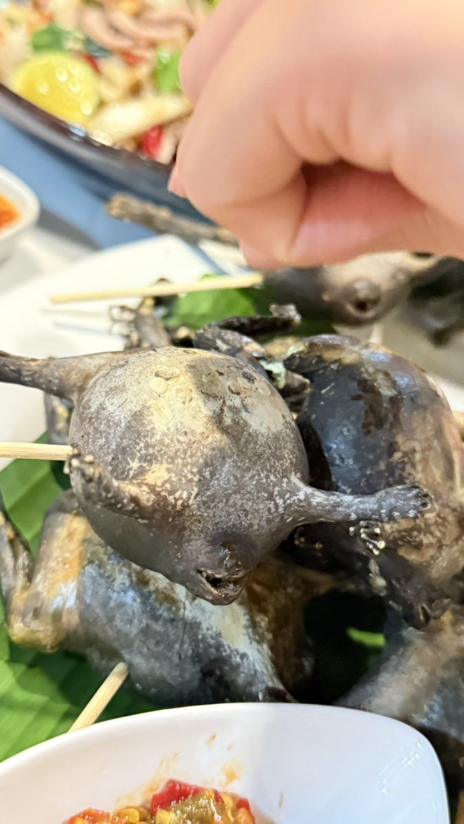 yok_jittraphan's tweet image. เหมือนอยู่อย่างนั้น @Xobammm