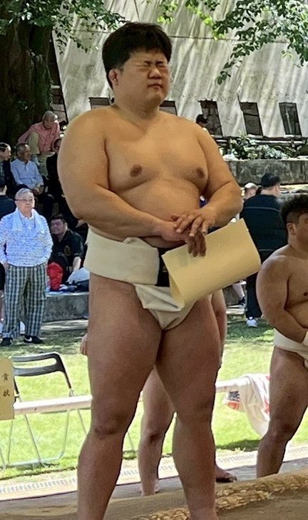 makezugirai23's tweet photo. 三輪選手、全日本体重別優勝おめでとうございます🎊また世界への扉が開けそうですね。30代に突入し、マルコメくんやえなりくんと呼ばれていた頃を思うと感慨深いです。表彰式でもこの表情。思うところがあったのではないでしょうか。大会お疲れ様でした。
#三輪隼斗
#MIWA
#守護神
#相撲
#下半身 https://t.co/Nz9eYh7q5l