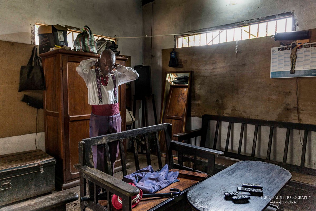 Tariq Zaidi (@tariqzaidiphoto) on Twitter photo Severin, 62-year-old retired forester and #sapeur for 42 years, at home in #Brazzaville, Republic of the Congo. Image by <a href="/tariqzaidiphoto/">Tariq Zaidi</a> 2017. #Sapeur #RoC Severin, 62-year-old retired forester and #sapeur for 42 years, at home in #Brazzaville, Republic of the Congo. Image by <a href="/tariqzaidiphoto/">Tariq Zaidi</a> 2017. #Sapeur #RoC