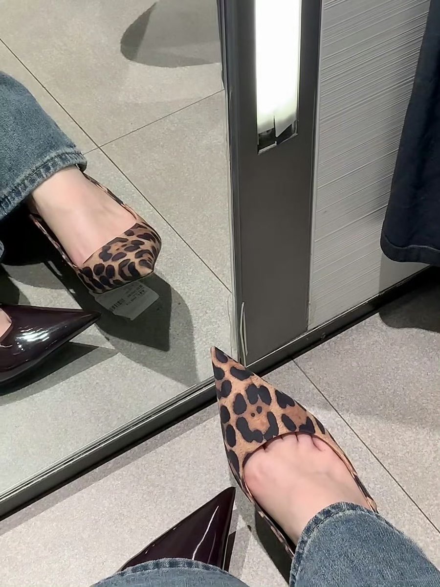 二选一，哪双好看