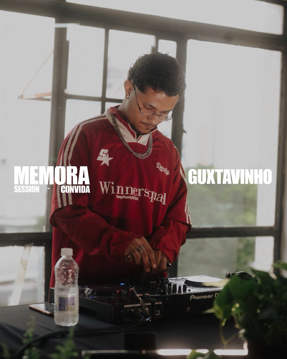 thisismemora's tweet photo. E pra dar sequência à nossa Session… 🌀
tá no ar o set do nosso queridinho Guxtavinho (@guxtaunico ) na Memora Session!

É só apertar o play e se deixar levar pela sonoridade envolvente de um dos nossos favoritos. Ⓜ️🌀

https://t.co/n5e8BFM7Nz https://t.co/QzKsAZ5k3U