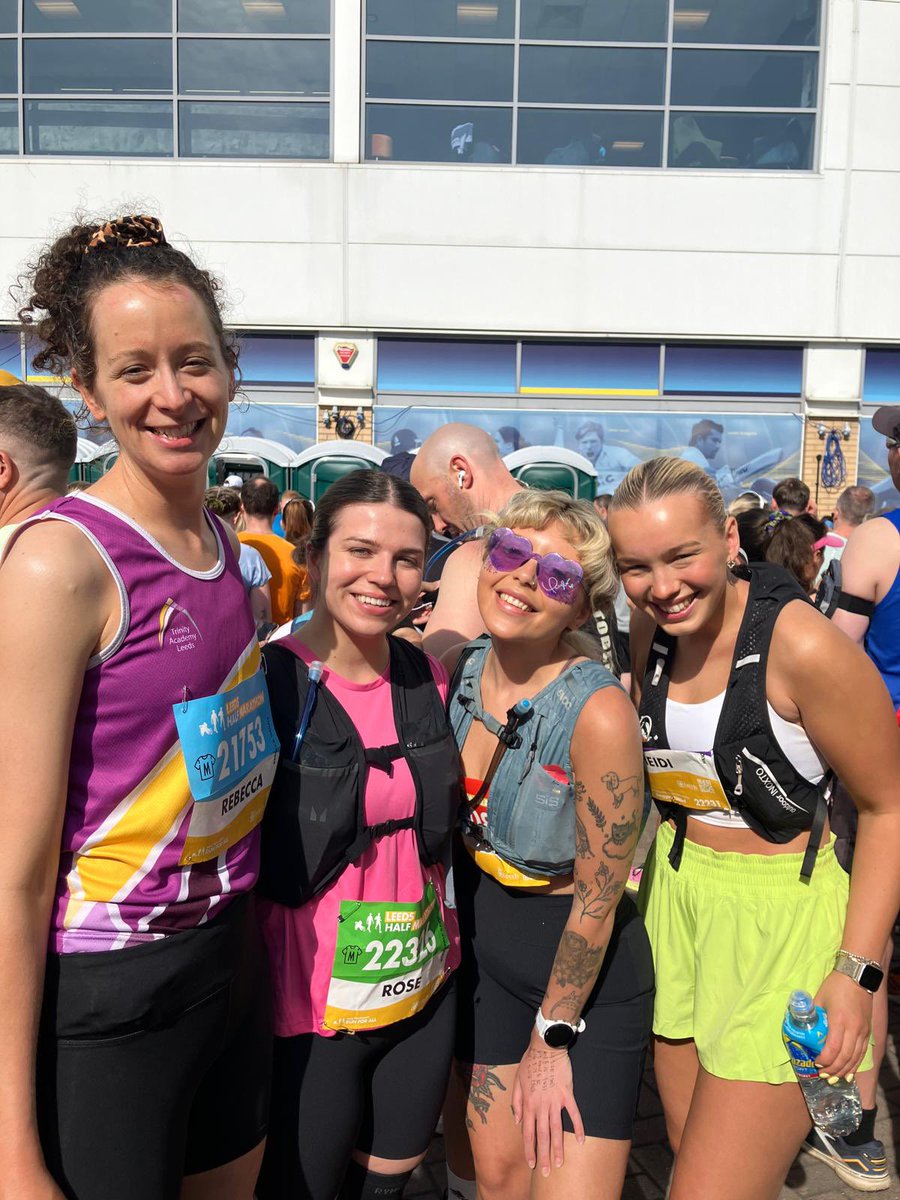 TrinityAcademyL's tweet photo. Some of our brilliant staff team who are ‘running for Rob’ today! Raising funds for a grassroots charity in the heart of Burmantofts @BSA_Leeds9 Go well! 
💜🌟🐯 https://t.co/988JOFApyF
