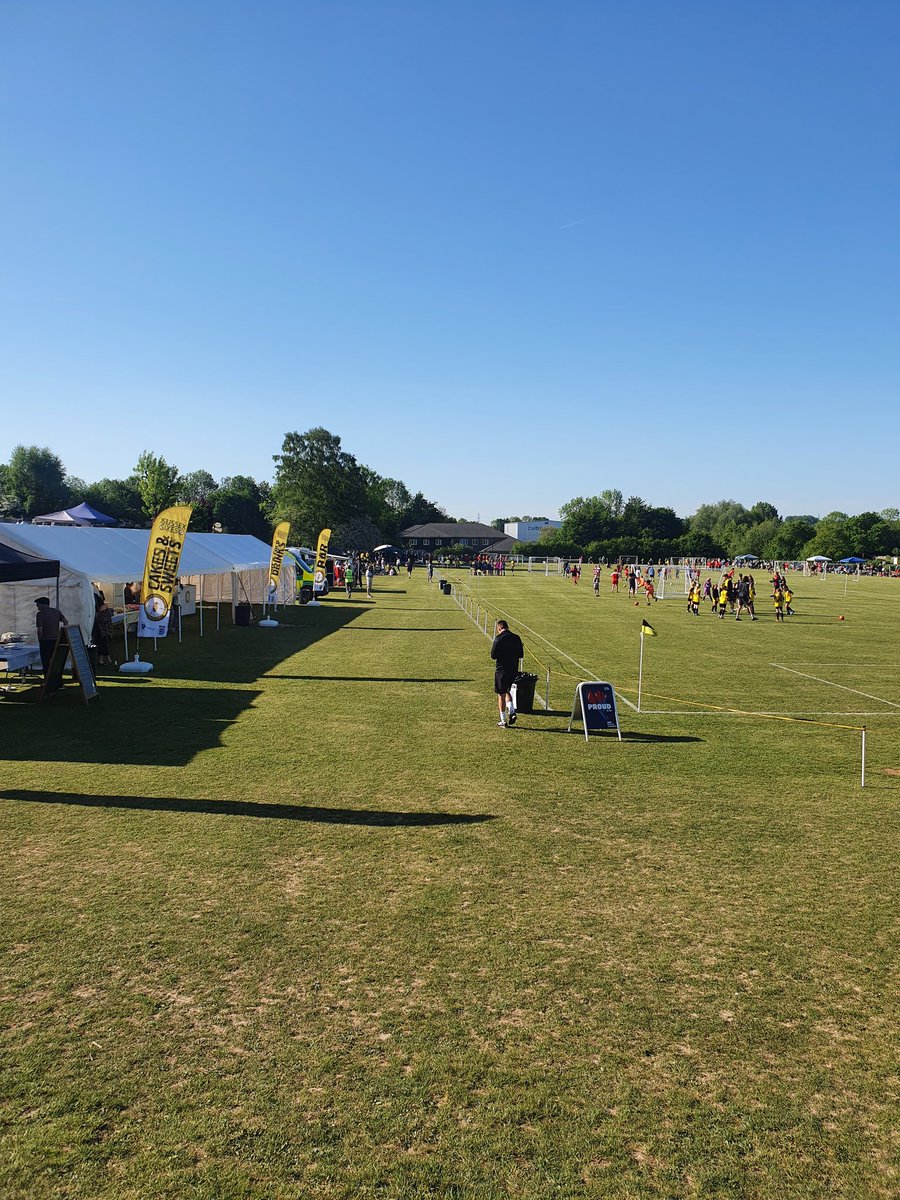 Some photos of a cracking first day of football and an amazing atmosphere at the Sussex Sixes 💛