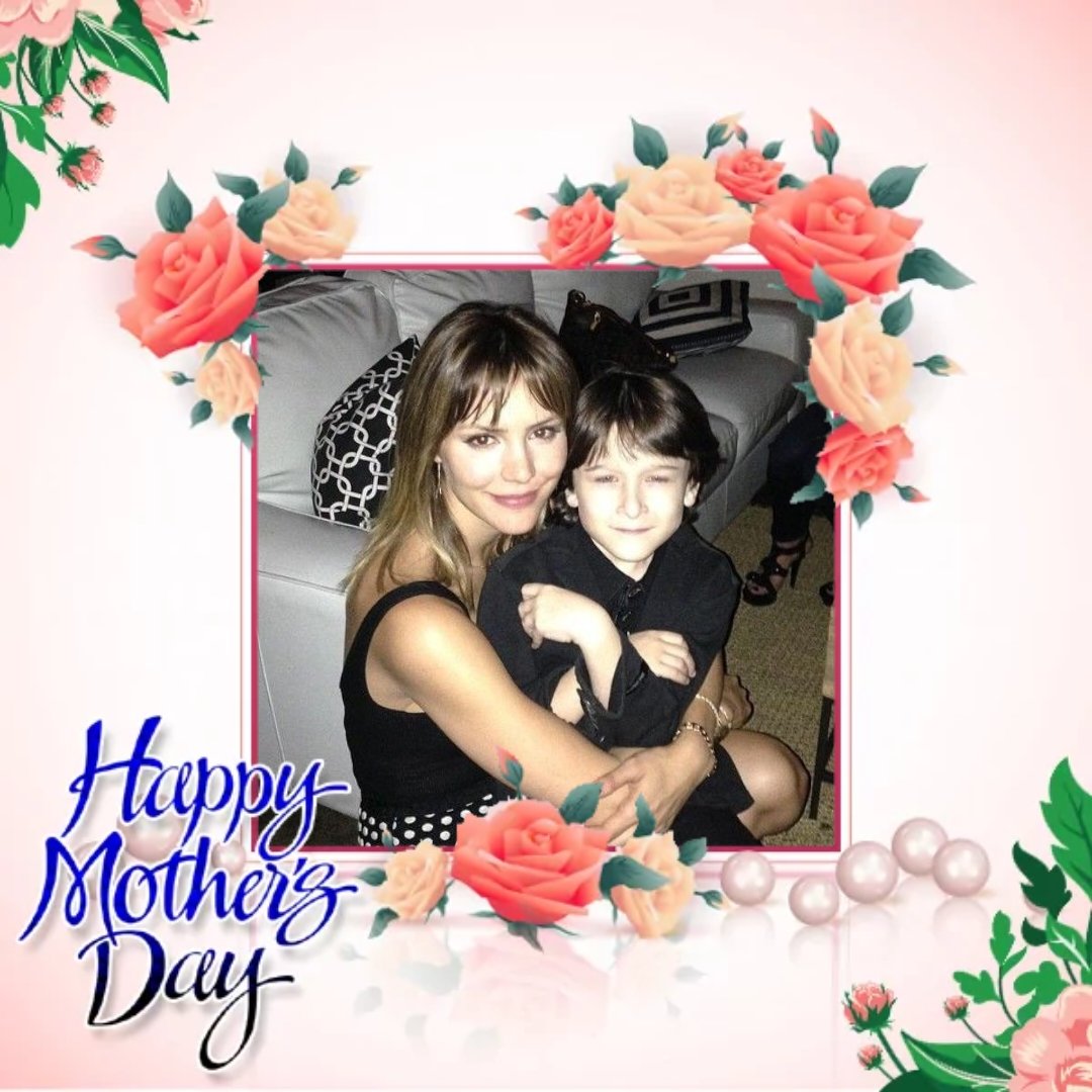 CaptainBadger79's tweet image. Happy Mother&apos;s Day 💐 #HappyMothersDay #MothersDay #ScorpionCBS
