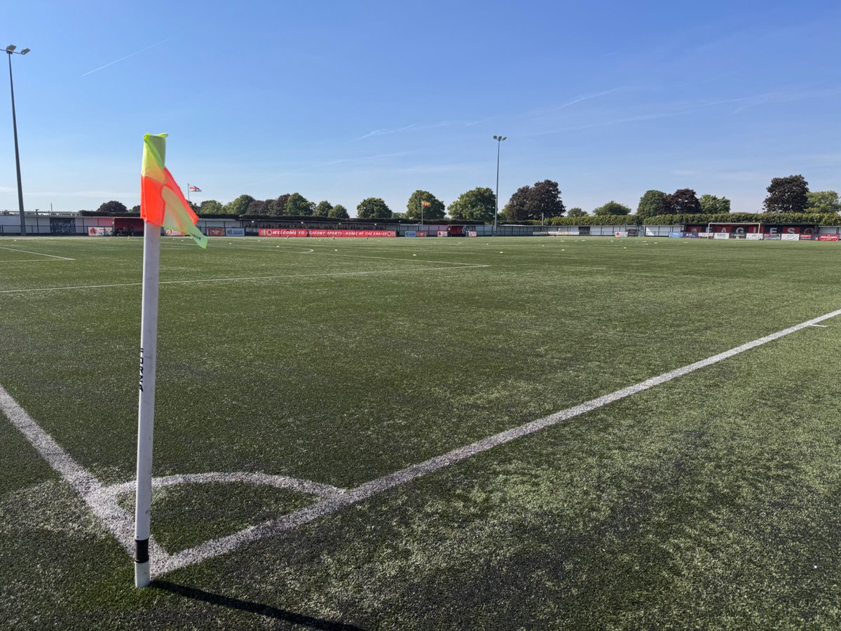 Beautiful day here at <a href="/BSFC_Official/">Bedfont Sports Club</a> come and join us for a thrilling cup final day ☀️Not just one but two trophies up for grabs! 🏆🏆#GLWFL