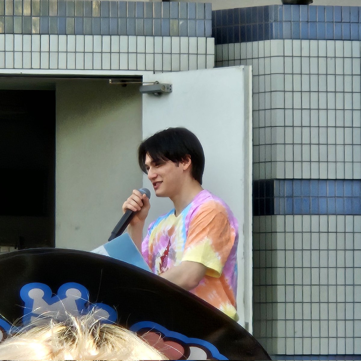 Wind_soat's tweet photo. パースの写真集紹介「パンツははいています」🫣
MilkxLove とりあえずいちいち可愛いし歌も上手い♪
TayxNew 相変わらずカッコいい。Tayくんの歌ウマ度レベルアップしてる？
Nanon もはやコラボステージで幸せ♪
タグは入り切りません笑 https://t.co/S85e08iMgs