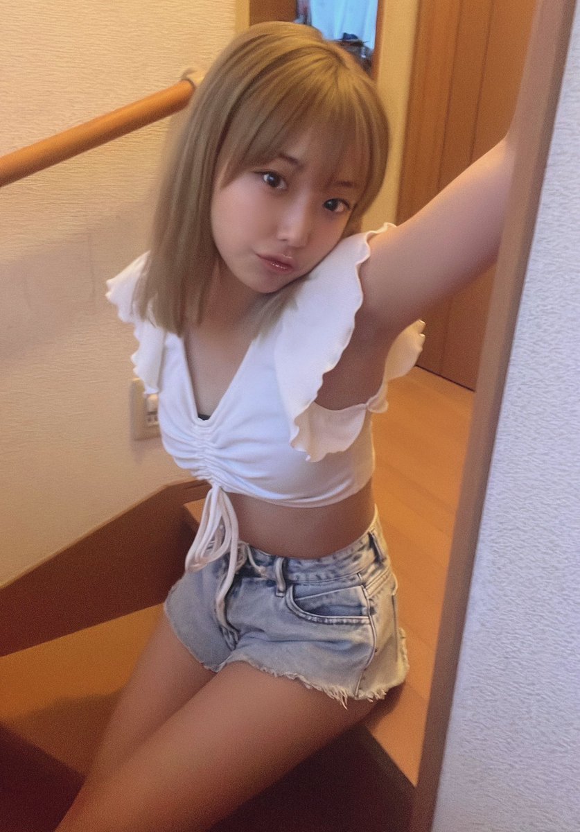 お疲れ様🤗
今日母の日🌹
おばあちゃんの3回忌行ったりお買い物したり1日あっと言う間に終わっちゃった🥰